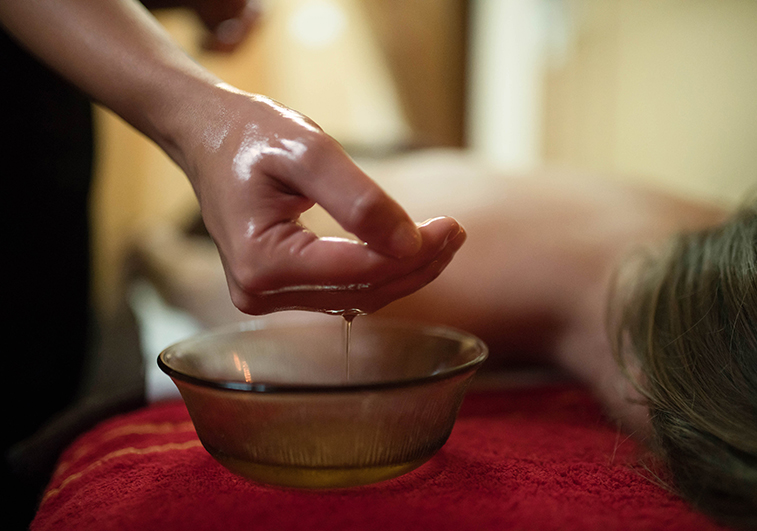 ayurved-massage